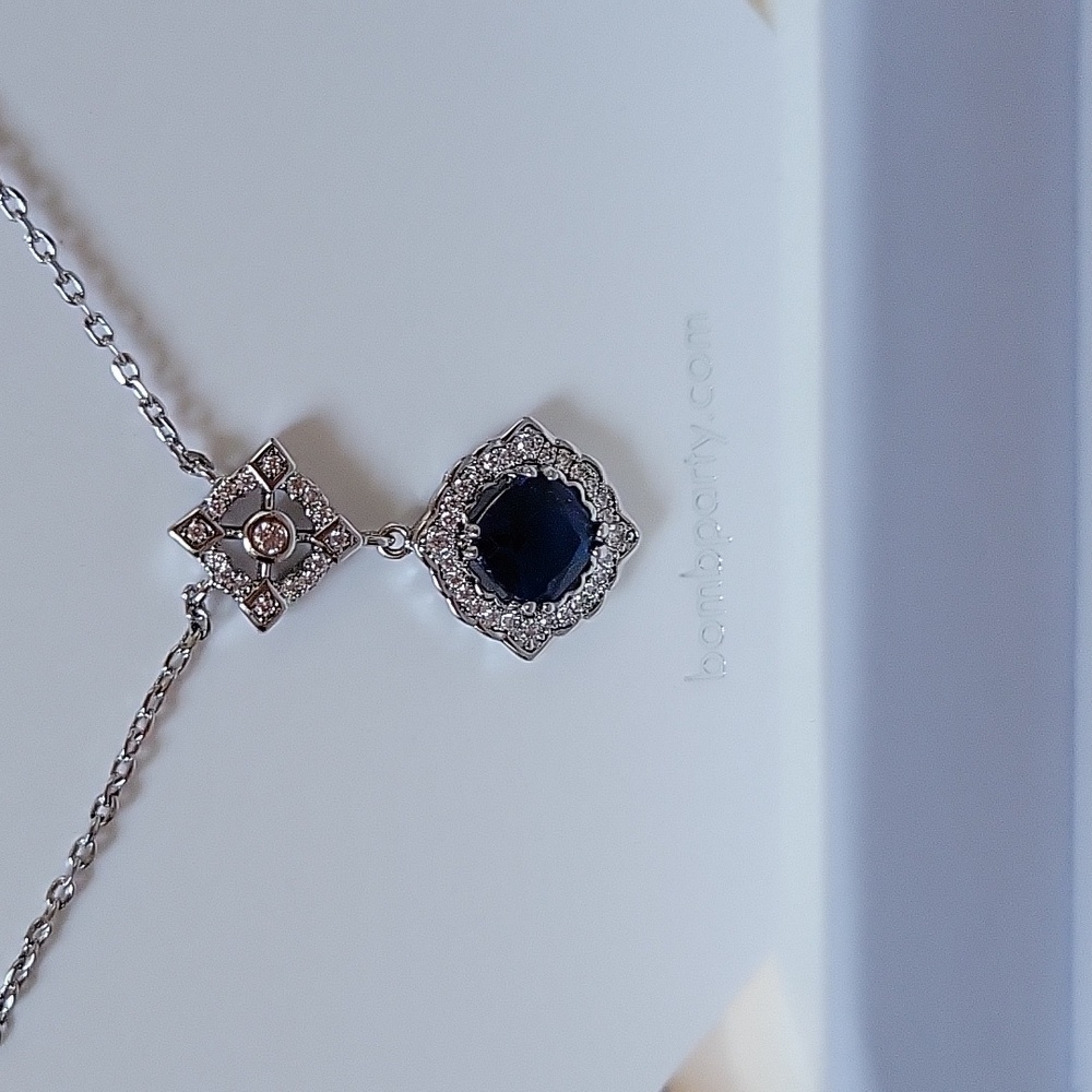 Bomb Party Dark Blue Sapphire Necklace